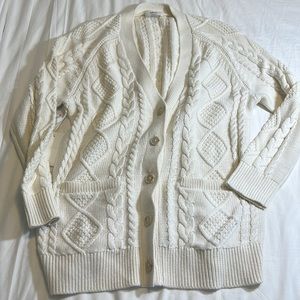 Aritzia Wilfred cableknit sweater